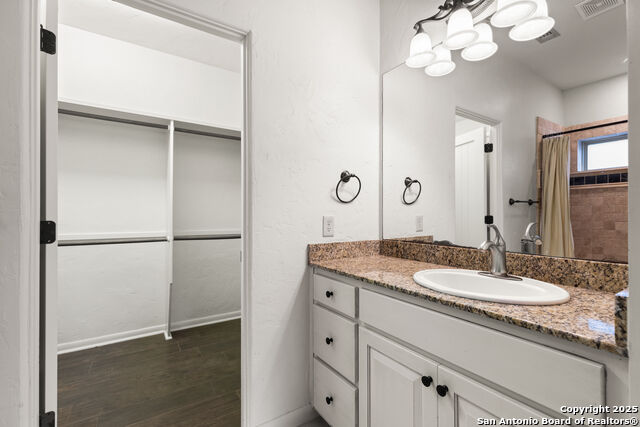 Image 35 of 54 For 311 Elizabeth