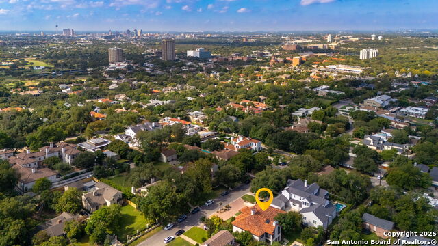 Image 50 of 54 For 311 Elizabeth