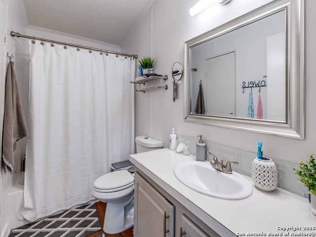 Image 14 of 25 For 23027 Skila