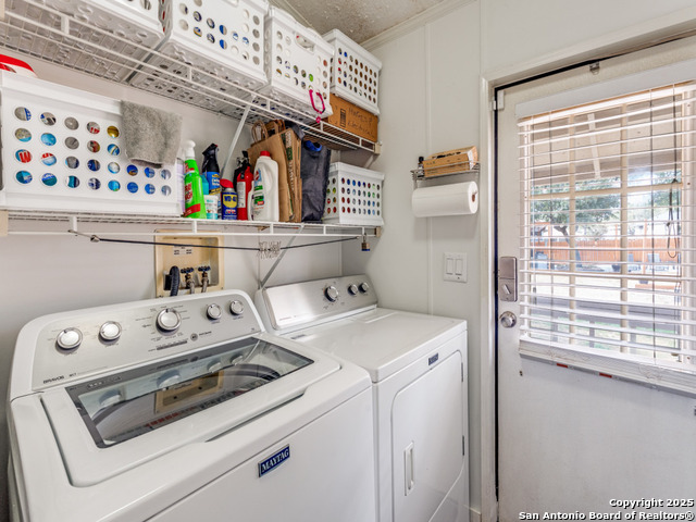 Image 15 of 25 For 23027 Skila