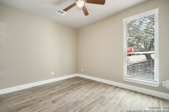 Image 16 of 24 For 1066 Primrose Path