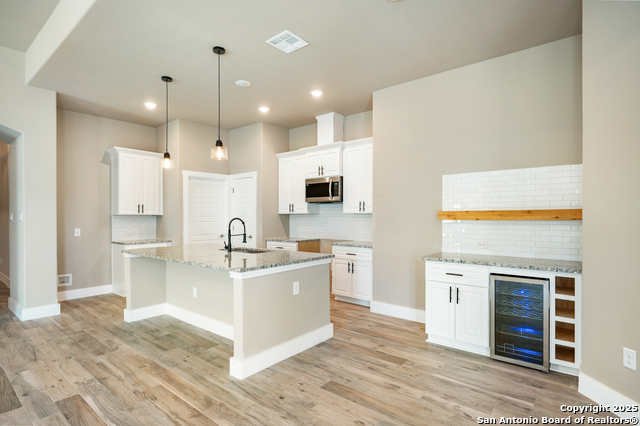 Image 5 of 24 For 1066 Primrose Path