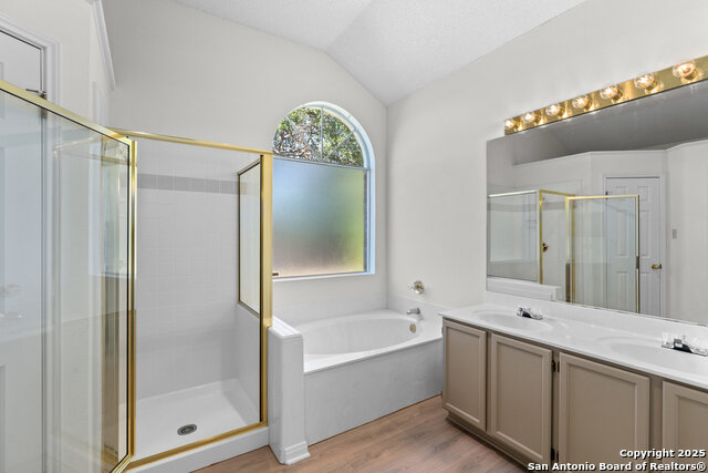 Image 16 of 26 For 6227 Lantern Creek