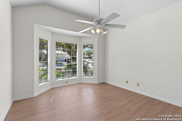 Image 17 of 26 For 6227 Lantern Creek