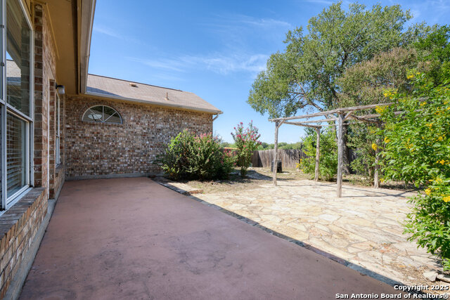 Image 22 of 26 For 6227 Lantern Creek