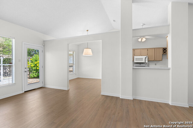 Image 8 of 26 For 6227 Lantern Creek