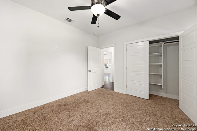 Image 22 of 44 For 846 Sutton  