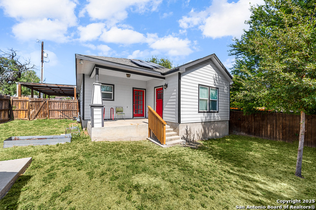 Image 30 of 44 For 846 Sutton  