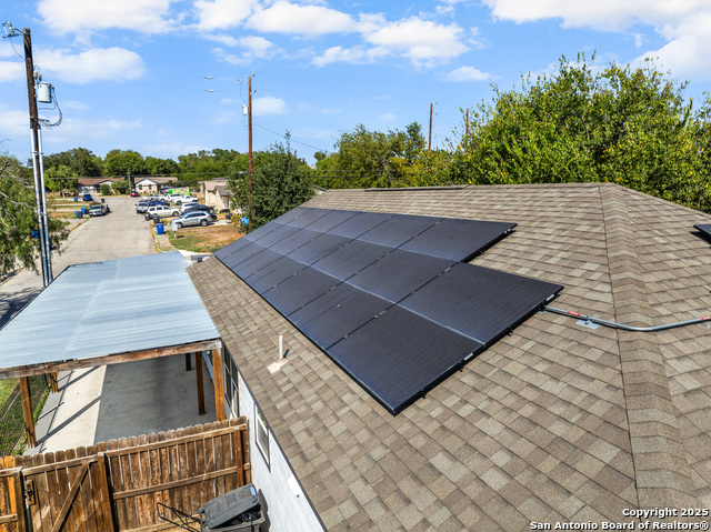 Image 34 of 44 For 846 Sutton  