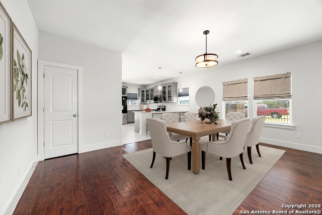 Image 6 of 44 For 846 Sutton  