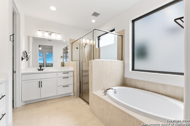 Image 18 of 38 For 250 Navarro