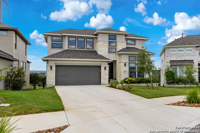 Image 2 of 38 For 250 Navarro