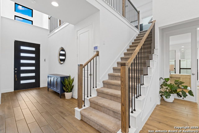 Image 24 of 38 For 250 Navarro