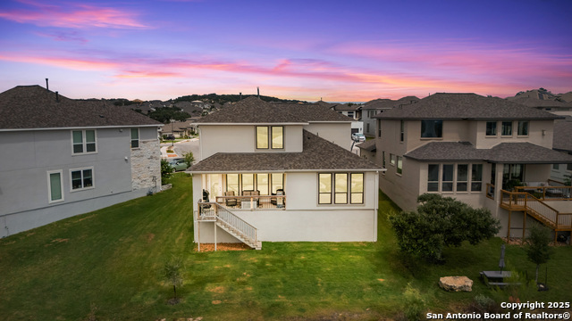 Image 31 of 38 For 250 Navarro