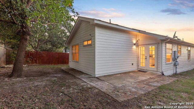 Image 17 of 22 For 8942 Gill