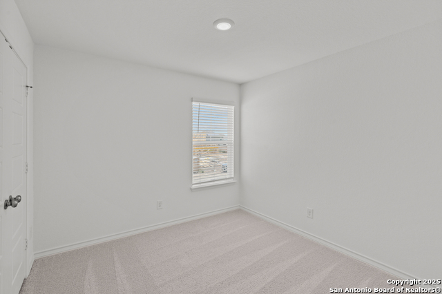 Listing photo id 28 for 4161 Bermuda Ln