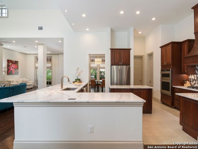 Listing photo id 12 for 110 Manorbrook