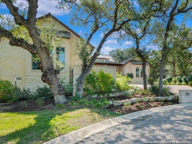 Listing photo id 35 for 110 Manorbrook