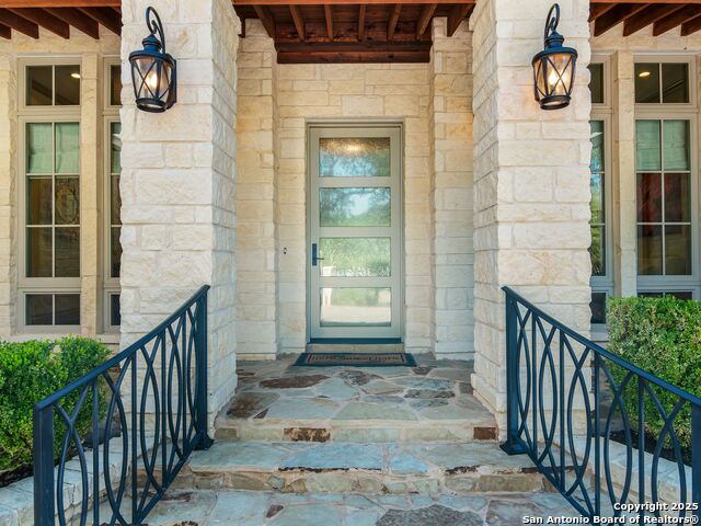 Listing photo id 2 for 110 Manorbrook