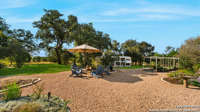 Listing photo id 28 for 219 Madrone Trail