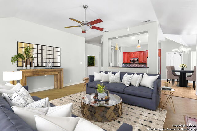 Image 6 of 17 For 9018 Foxland Dr.
