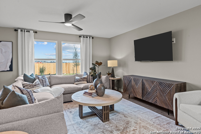 Image 4 of 28 For 4020 Lily Glade Lane