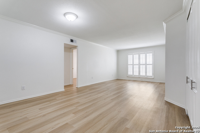Image 3 of 15 For 7815 Broadway  201