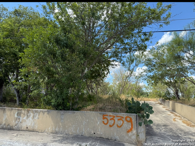 Image 2 of 5 For 5339 Natho St