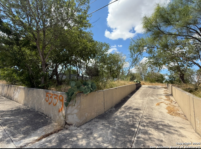 Image 3 of 5 For 5339 Natho St