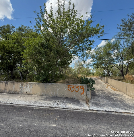 Image 4 of 5 For 5339 Natho St