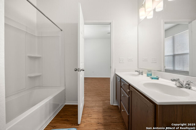 Image 17 of 24 For 6455 Wind Canyon