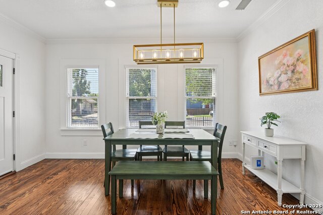 Image 17 of 45 For 802 Pine N 