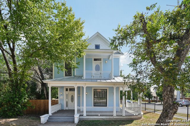 Image 44 of 45 For 802 Pine N 