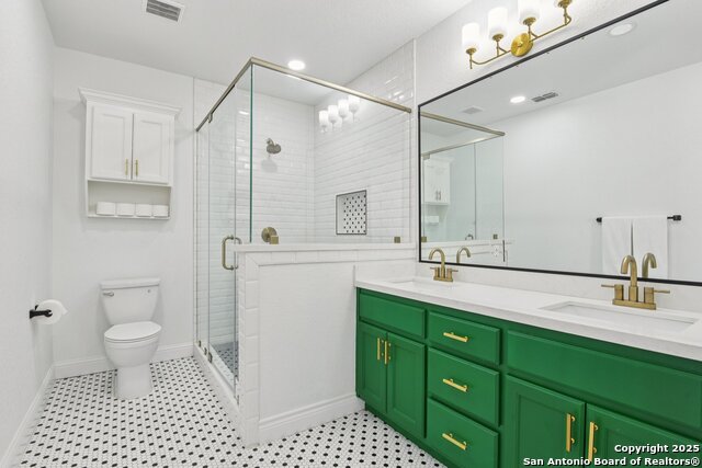 Image 6 of 45 For 802 Pine N 