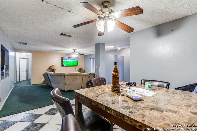 Image 7 of 25 For 11335 Tabletop Ln