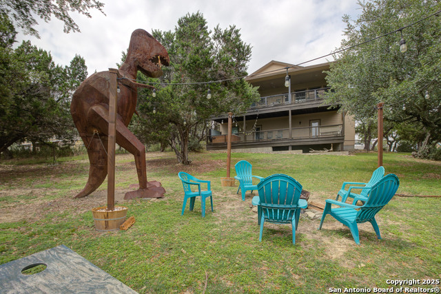 Image 4 of 50 For 1350 Colleen