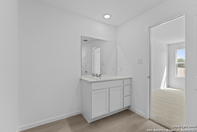 Image 14 of 20 For 100 Vista View