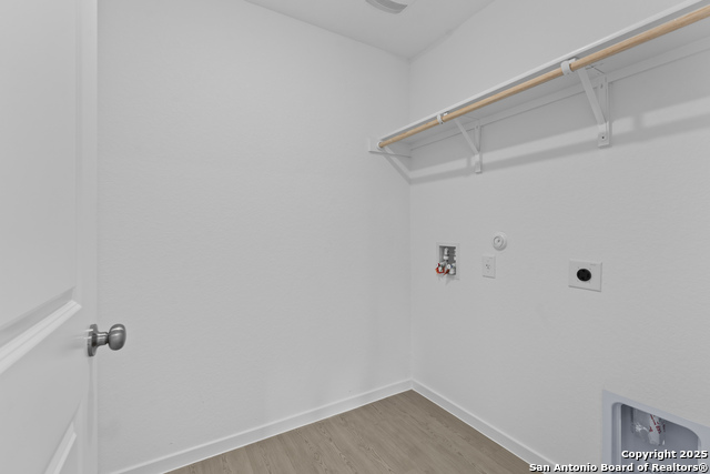 Image 15 of 20 For 100 Vista View