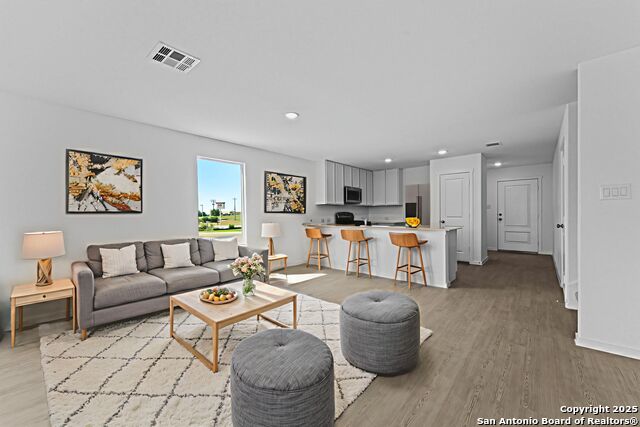 Image 6 of 20 For 100 Vista View