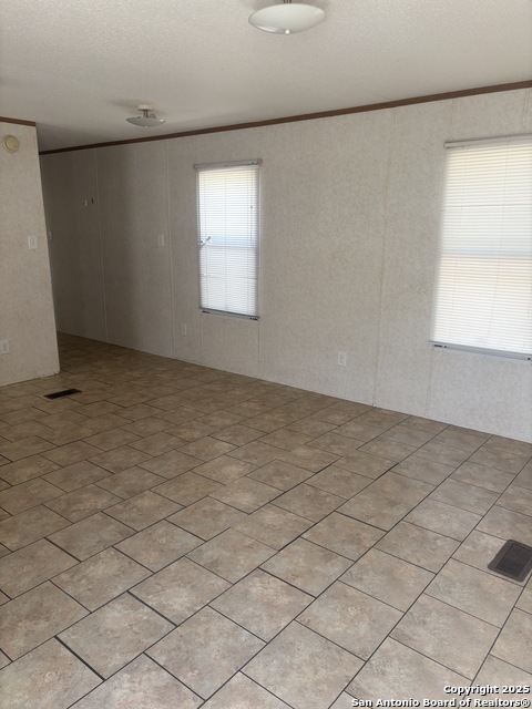 Image 4 of 15 For 434 Cedar Hill