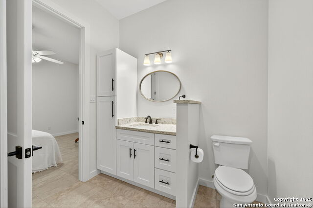 Image 22 of 48 For 317 E El Paso St