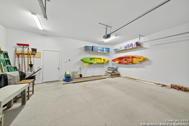 Image 39 of 48 For 317 E El Paso St