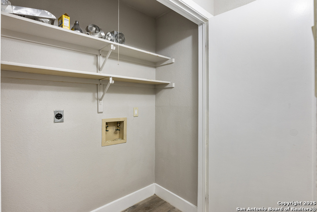 Listing photo id 23 for 4119 Medical 206d