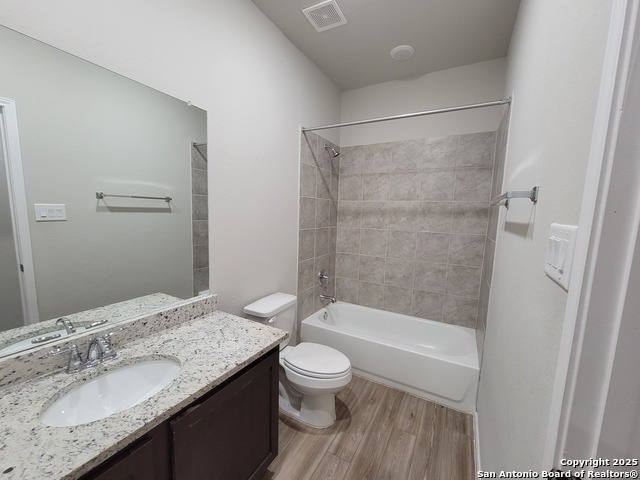 Image 11 of 16 For 226 Joseph