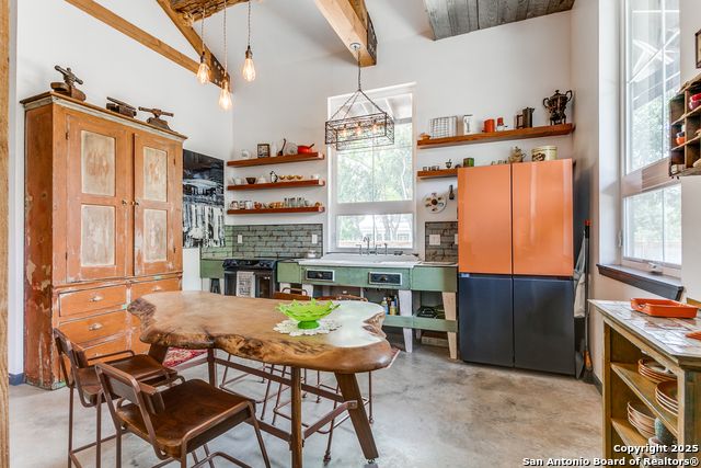 Image 16 of 71 For 615 15th  