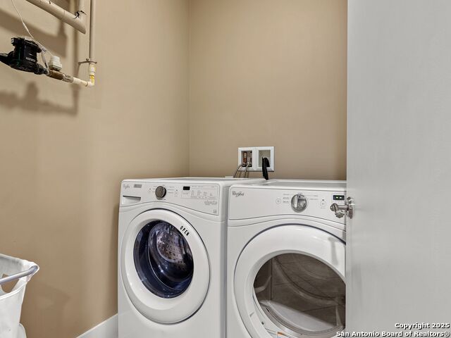 Image 14 of 35 For 310a Padre Blvd 603