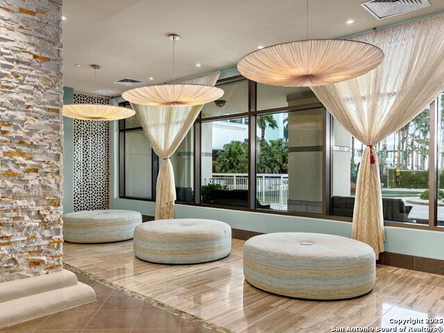 Image 24 of 35 For 310a Padre Blvd 603