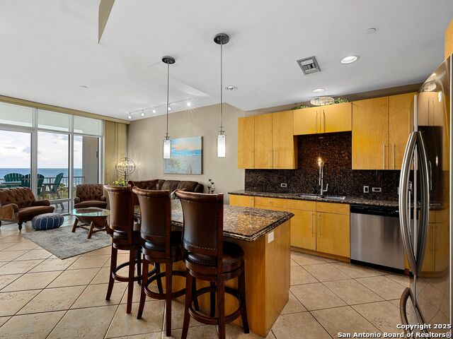 Image 3 of 35 For 310a Padre Blvd 603