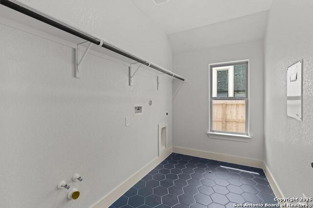 Image 12 of 33 For 3037 Bristow Park