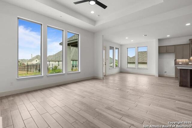 Image 9 of 33 For 3037 Bristow Park